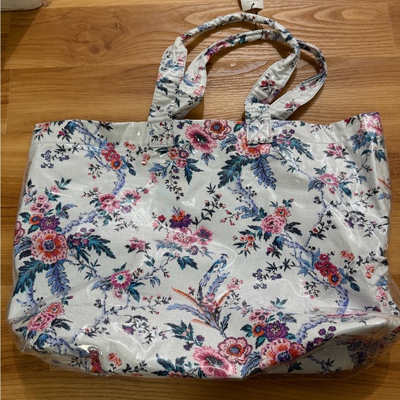 Vera Bradley Multicolor Floral Tote - Picture 3 of 4
